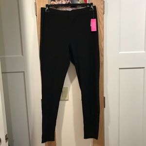 Just Fab Leggings w/Mesh from the thigh down